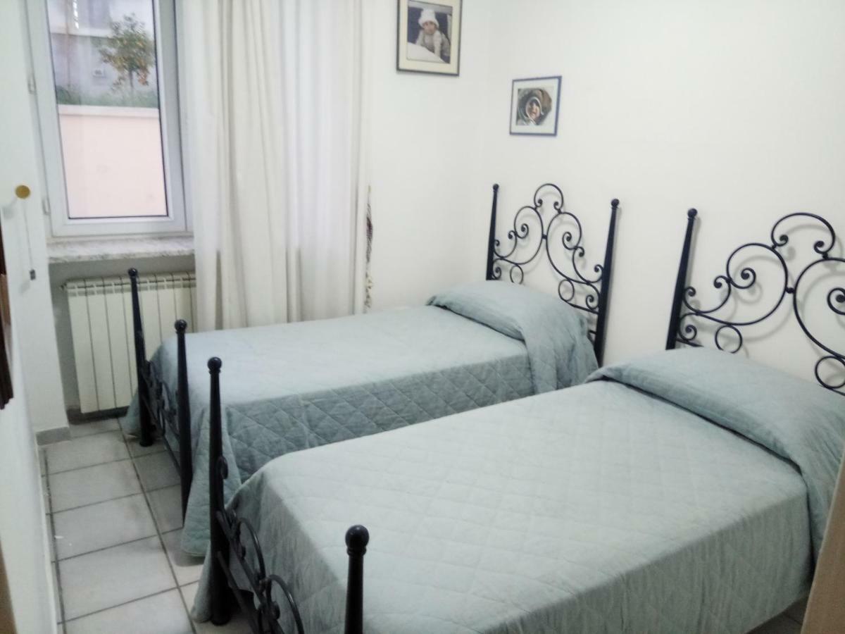 Villa Pithecusa Иския Екстериор снимка