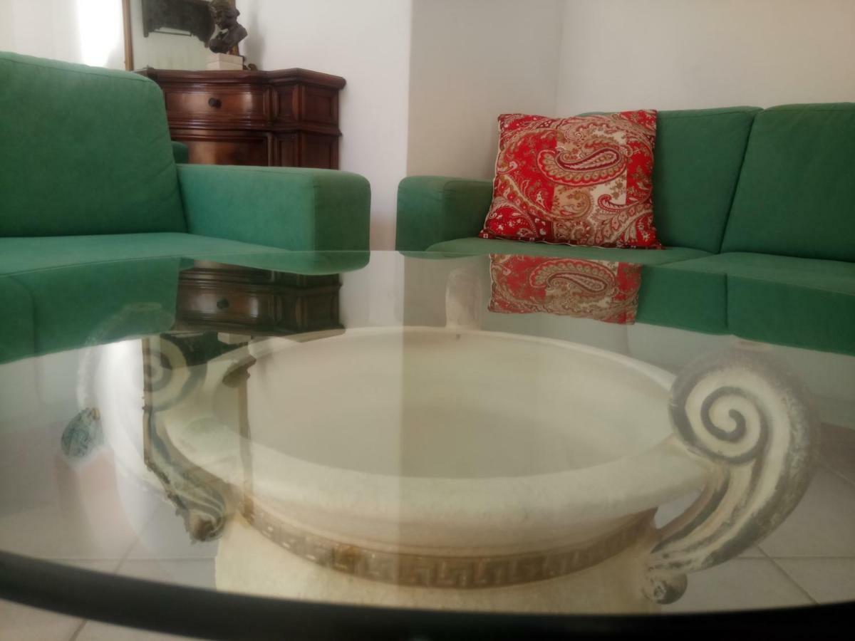 Villa Pithecusa Иския Екстериор снимка